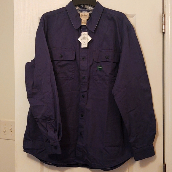 L.L. Bean Other - NWT LL Bean men's Hurricane lined shirt, size large.